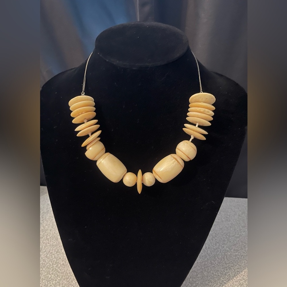 Vintage Large Beige Cream Toned Beads On 925 Silver Chain